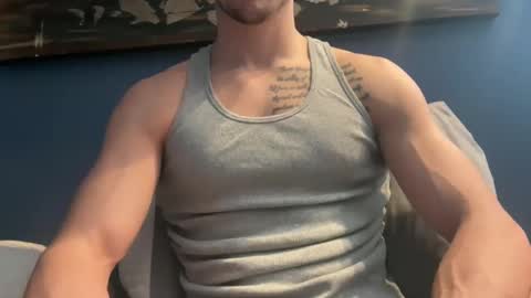 Snapshot of trackstar333 chatting on 02-16-25, 08:22 trackstar333 online show from 02-16-25, 08:22