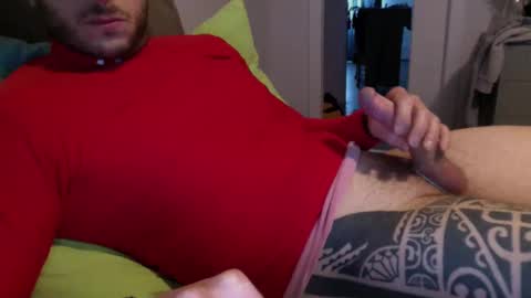 Snapshot of tramaund chatting on 02-17-25, 03:42 tramaund online show from 02-17-25, 03:42