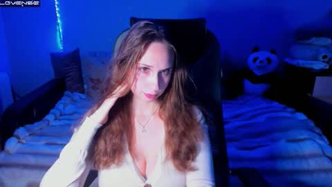 Kate online show from 09-15-25, 03:12