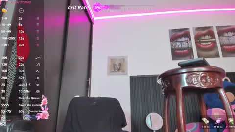 Juliana Giiraldo  online show from 03-20-26, 10:47