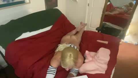 USA GURL online show from 12-03-24, 08:16