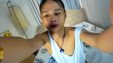 GEN LUXS online show from 03-25-26, 01:28