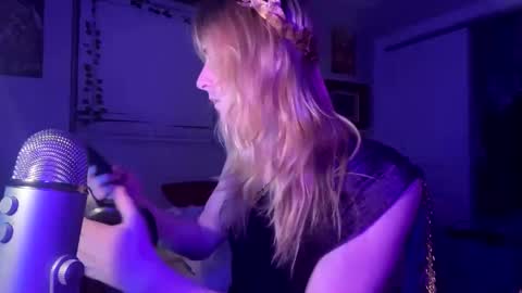 transgoblingal online show from 01-03-25, 04:44