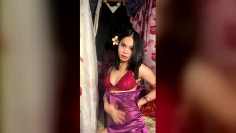 Snapshot of transmerrymae chatting on 05-05-26, 02:36 ARA CASTRO online show from 05-05-26, 02:36