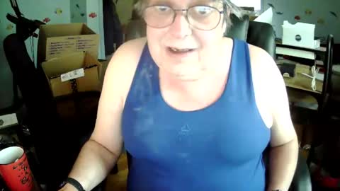 Peter online show from 05-25-26, 07:09