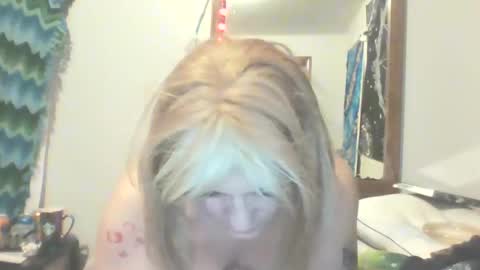 traphouseslutbunny4fun online show from 01-10-25, 09:44