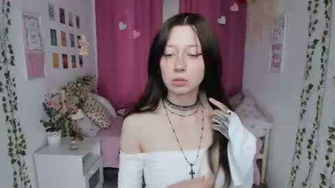 Snapshot of trapsaintgirl chatting on 06-30-26, 03:13 Nyuta Hartmann online show from 06-30-26, 03:13