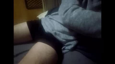 Snapshot of travelbait chatting on 09-28-25, 09:31 travelbait online show from 09-28-25, 09:31