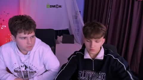 Travis online show from 12-21-25, 08:27