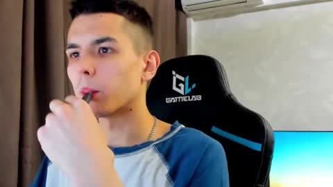 travisrivas online show from 02-19-25, 05:49