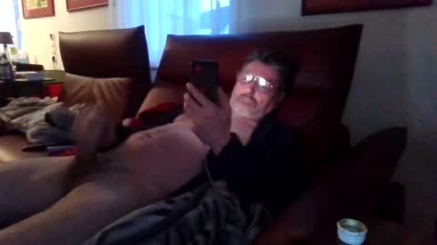 trebgeis1 online show from 03-28-26, 05:07