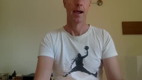 trebo00788 online show from 09-14-25, 08:24