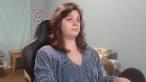 TreeJeanne online show from 12-31-24, 07:29