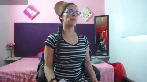 Treisy online show from 03-14-26, 01:05