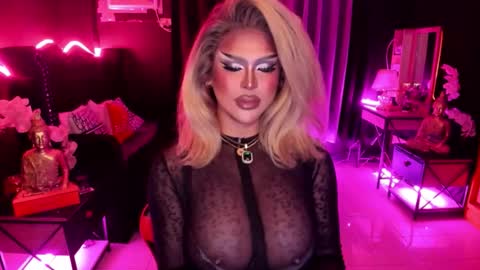 Jade online show from 09-25-25, 02:26