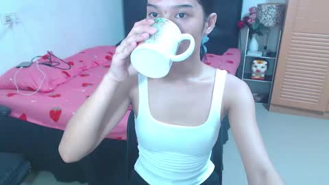 STEPHANiE online show from 11-23-25, 04:45