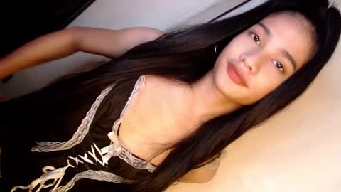 STEPHANiE online show from 12-23-25, 01:14