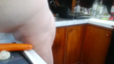 Snapshot of trevluv77 chatting on 12-25-24, 02:14 trevluv77 online show from 12-25-24, 02:14