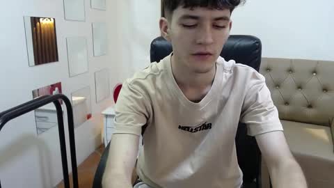 trevor_mob online show from 04-09-26, 05:51