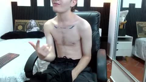 Snapshot of trevor_mob chatting on 06-28-26, 12:11 trevor_mob online show from 06-28-26, 12:11