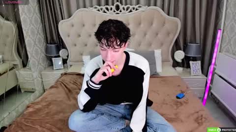 TrevorBenson online show from 09-21-25, 06:09