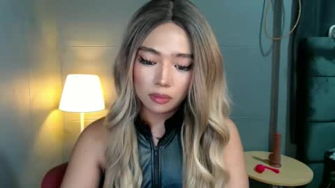 Snapshot of trexie_fucks15 chatting on 11-05-25, 11:16 trexie_fucks15 online show from 11-05-25, 11:16