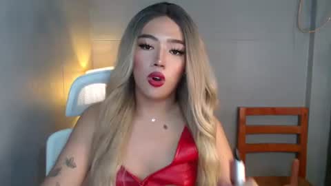 Snapshot of trexie_fucks15 chatting on 12-15-25, 12:53 trexie_fucks15 online show from 12-15-25, 12:53