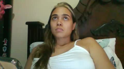 triana_bell online show from 01-02-25, 10:11