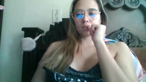 triana_bell online show from 01-29-25, 06:50
