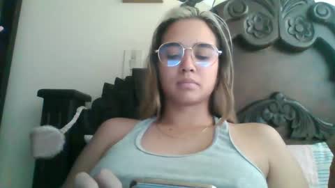 triana_bell online show from 02-23-25, 05:29