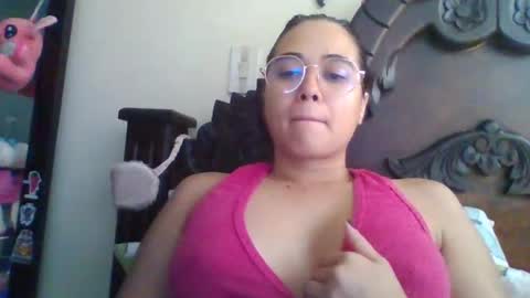 triana_bell online show from 02-24-25, 04:47