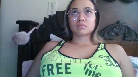 triana_bell online show from 02-28-25, 05:59