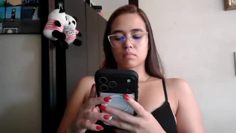 Snapshot of triana_bell chatting on 07-03-26, 04:57 triana_bell online show from 07-03-26, 04:57