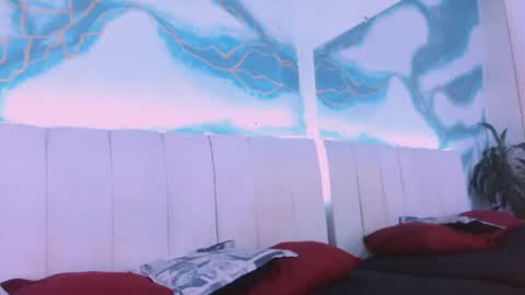 Snapshot of triana_crimson chatting on 09-23-25, 09:51 triana_crimson online show from 09-23-25, 09:51