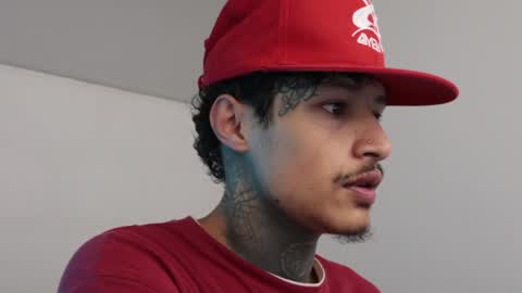 - trieone online show from 01-08-25, 02:57