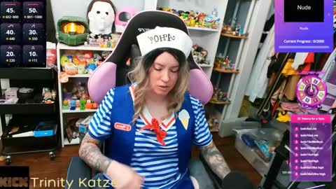 Snapshot of trinitykatze chatting on 10-02-25, 07:54 Trin Kat pet online show from 10-02-25, 07:54