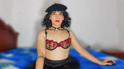 Snapshot of trinydoll chatting on 05-02-26, 02:33 Triny online show from 05-02-26, 02:33