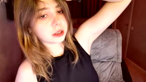 Snapshot of tripleprinces chatting on 09-14-25, 05:23 tripleprinces online show from 09-14-25, 05:23