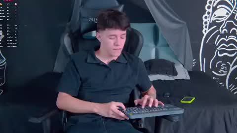 trisstan_kane online show from 07-17-26, 12:23