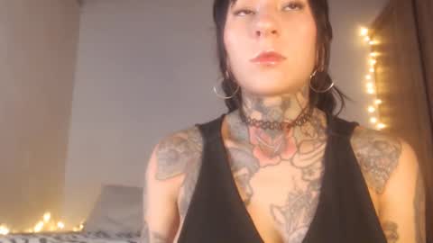 Snapshot of tristan_fantasycam22 chatting on 03-02-25, 08:29 Tristan And Samara online show from 03-02-25, 08:29