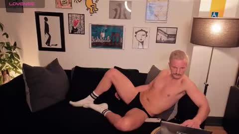 Tristan Carter online show from 01-16-26, 02:15