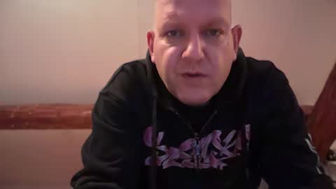 Triton online show from 09-29-25, 10:03