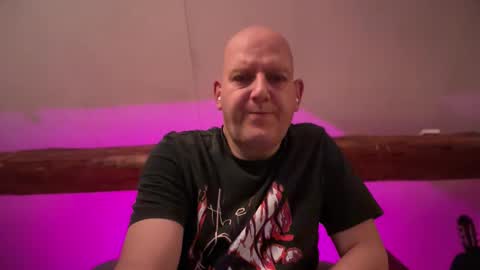 Triton online show from 11-30-25, 01:09