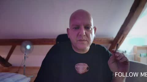 Triton online show from 05-03-26, 06:52