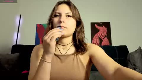 Snapshot of trixibell chatting on 06-24-26, 04:55 trixibell online show from 06-24-26, 04:55
