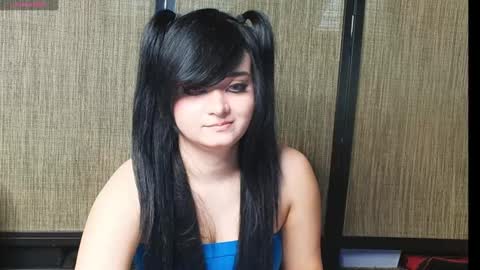 trixiedoescamcam online show from 01-27-25, 05:26