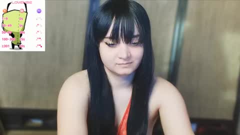 trixiedoescamcam online show from 10-14-25, 10:10