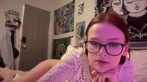 Trixi online show from 02-13-25, 03:50