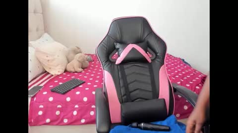 Taria online show from 02-01-25, 11:21