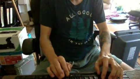 troal93 online show from 08-03-26, 08:23